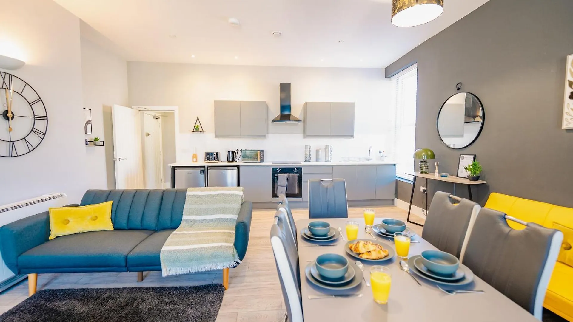 Luxury Spacious 2-Bed & High Ceiling Cardiff 0*,  Verenigd Koninkrijk